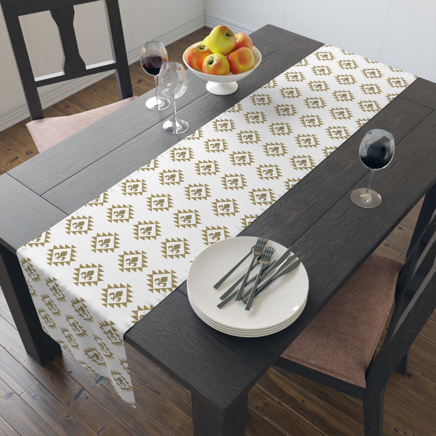 Fleur de Lis Table Runner (Cotton, Poly)